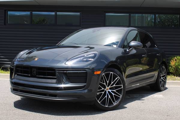 Porsche Macan with VIN: WP1AA2A55RLB14819
