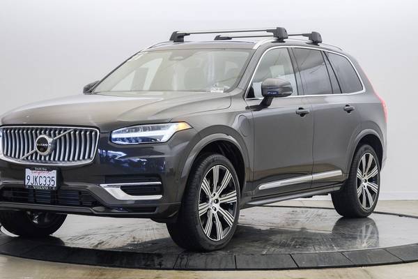 2024 Volvo XC90 Recharge T8 Ultimate Plug-In Hybrid