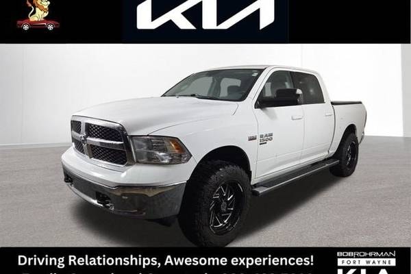 2019 Ram 1500 Classic SLT Fleet  Crew Cab