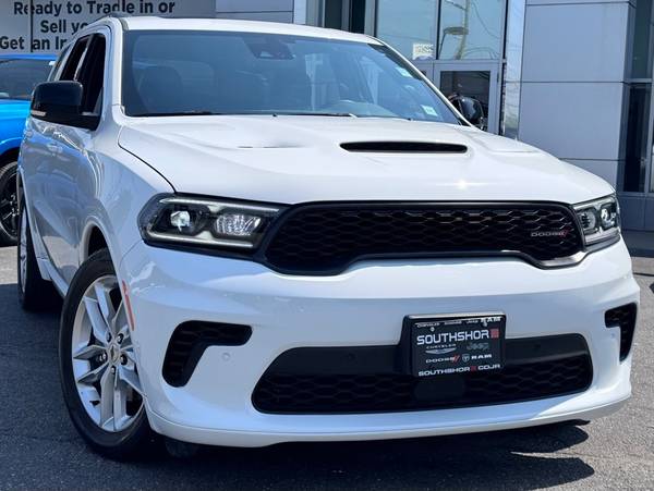 Dodge Durango with VIN: 1C4SDJCT5RC152778