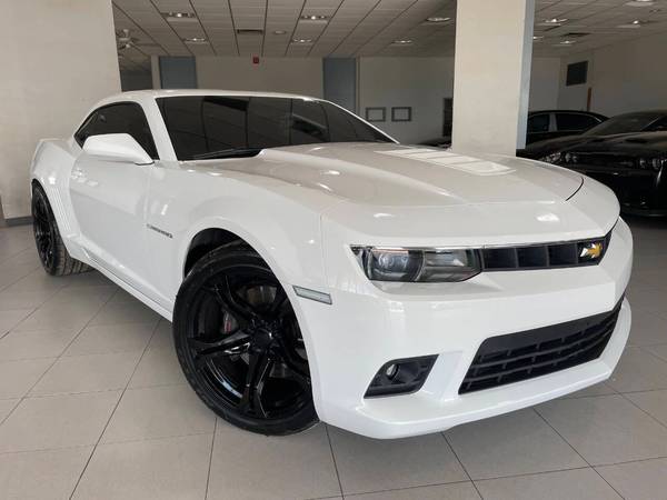 Chevrolet Camaro with VIN: 2G1FK1EJ8E9240771