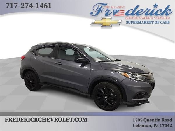 Honda HR-V with VIN: 3CZRU6H14NM775699
