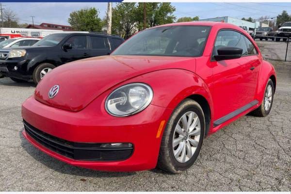 2015 Volkswagen Beetle 1.8T Classic Hatchback