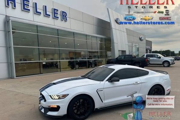 2017 Ford Shelby GT350 Base Coupe