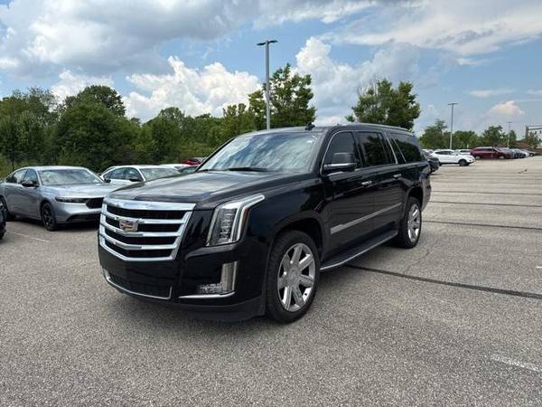 Cadillac Escalade ESV with VIN: 1GYS4HKJ7LR144916