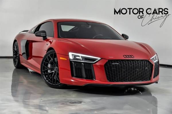Audi R8 with VIN: WUAKBAFX8H7904391