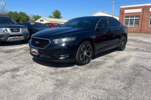 2017 Ford Taurus SHO