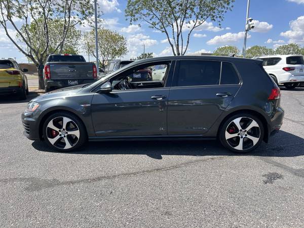 Volkswagen Golf GTI with VIN: 3VW447AU0HM026054