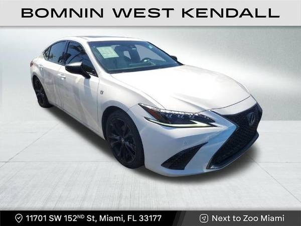 Lexus ES 350 with VIN: 58AHZ1B13MU099839