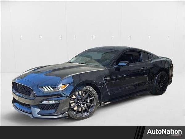 Ford Shelby GT350 with VIN: 1FA6P8JZ8G5525327