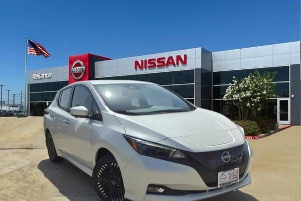 2023 Nissan LEAF SV PLUS Hatchback