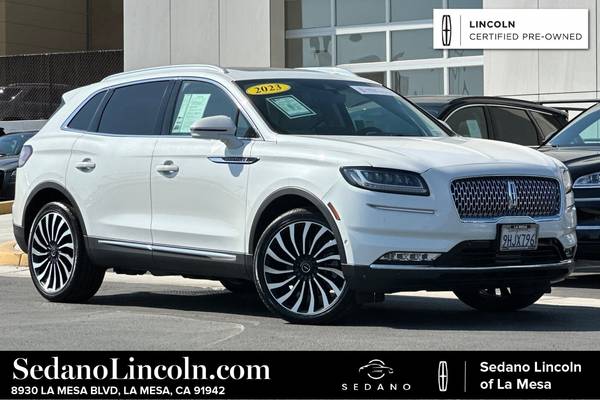 Lincoln Nautilus with VIN: 2LMPJ9JP5PBL16045