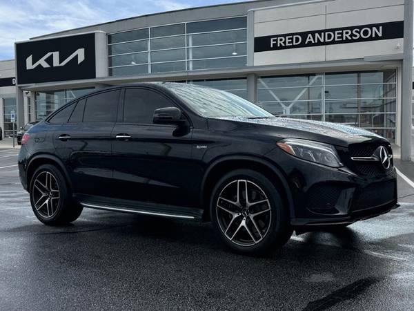 Mercedes-Benz GLE-Class Coupe with VIN: 4JGED6EB2JA122874