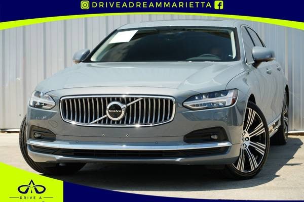 2023 Volvo S90 B6 Plus