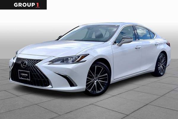 Lexus ES with VIN: 58ADZ1B18SU187863