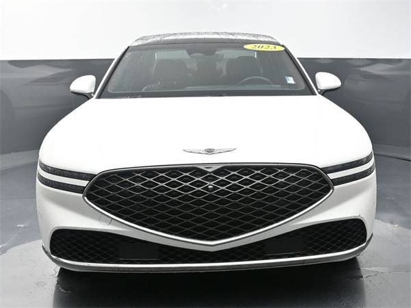 Genesis G90 with VIN: KMTFC4SD0PU030306