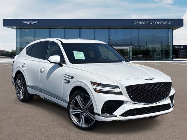 Genesis GV80 Coupe with VIN: KMUJBESC0SU284662