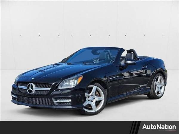 Mercedes-Benz SLK-Class with VIN: WDDPK4HA8FF098039