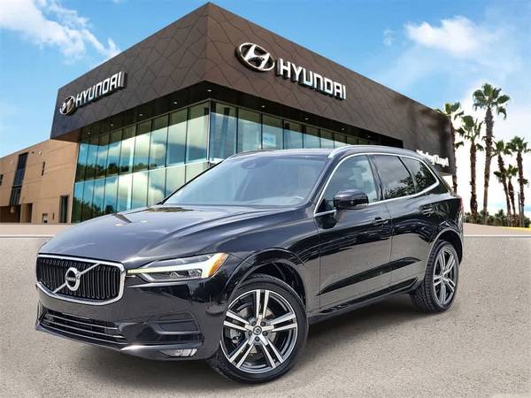 Volvo XC60 with VIN: YV4102DK4M1700869