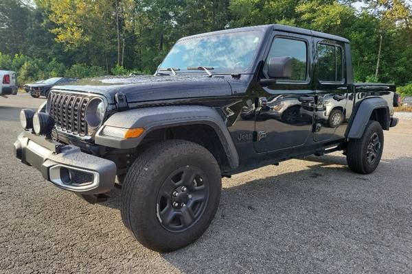 2024 Jeep Gladiator Sport  Crew Cab