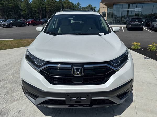 Honda CR-V with VIN: 7FARW2H89NE027481