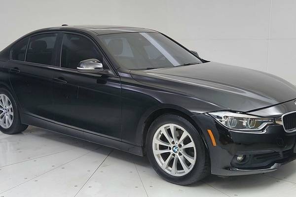 2018 BMW 3 Series 320i xDrive