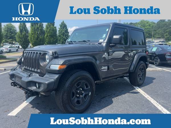 Jeep Wrangler with VIN: 1C4GJXAG3KW645452