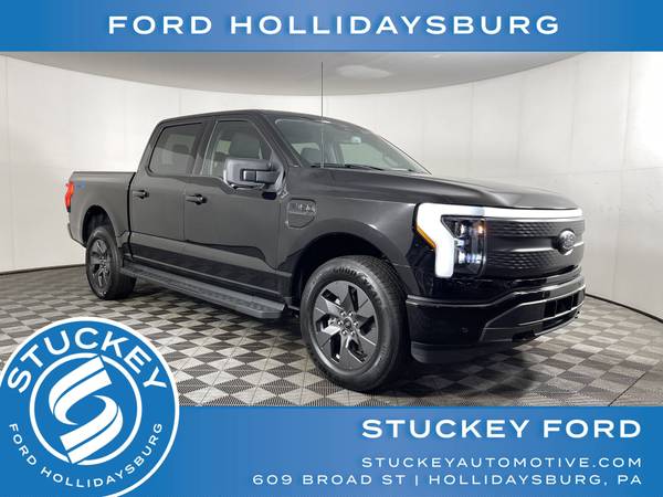 Ford F-150 Lightning with VIN: 1FTVW1EL8PWG52532