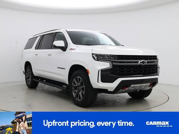 Chevrolet Suburban with VIN: 1GNSKDKD4MR285725