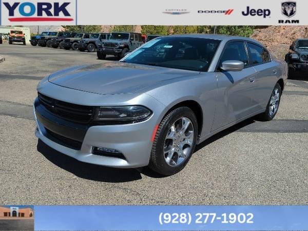 Dodge Charger with VIN: 2C3CDXJG7FH748890