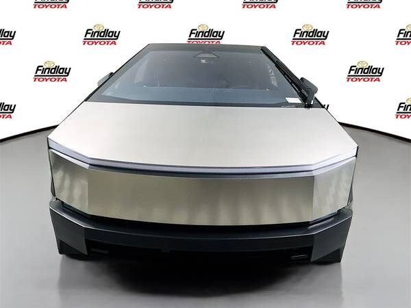 Tesla Cybertruck with VIN: 7G2CEHEE5RA016589