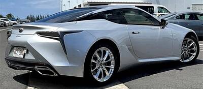 LEXUS LC500/LC500h カタログ 非売品 限定 入手困難 - メルカリ