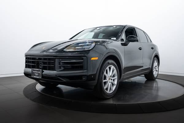 Porsche Cayenne with VIN: WP1AA2AYXSDA02673