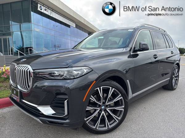 BMW X7 with VIN: 5UXCW2C08M9F27547