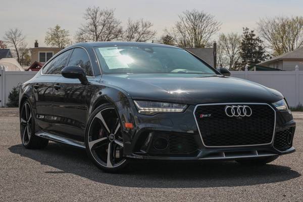 Audi RS 7 with VIN: WUAW2AFC2GN901320