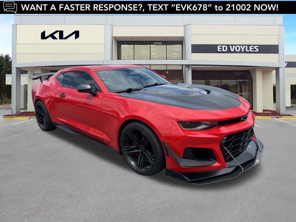 Chevrolet Camaro with VIN: 1G1FJ1R62J0181777