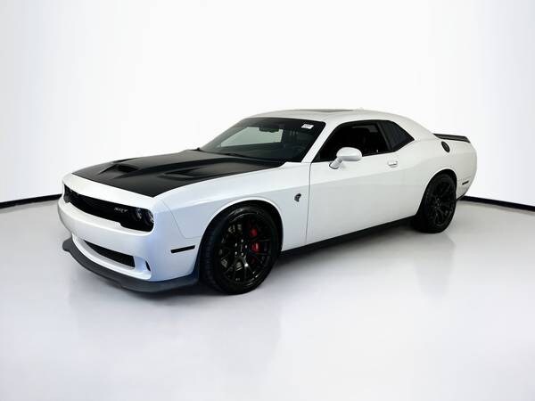 Dodge Challenger with VIN: 2C3CDZC91GH244895
