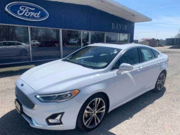 Ford Fusion with VIN: 3FA6P0D91LR116364