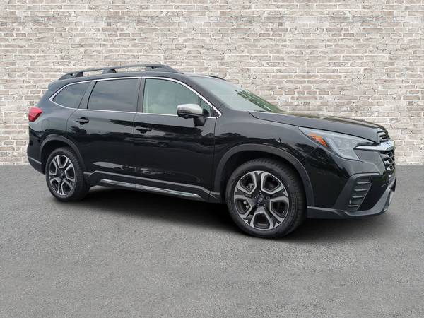Subaru Ascent with VIN: 4S4WMARD1P3400048