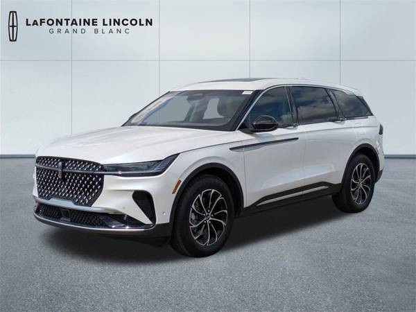 Lincoln Nautilus with VIN: 5LMPJ8J41RJ797614