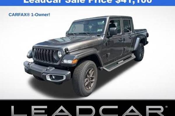 2024 Jeep Gladiator Sport S  Crew Cab