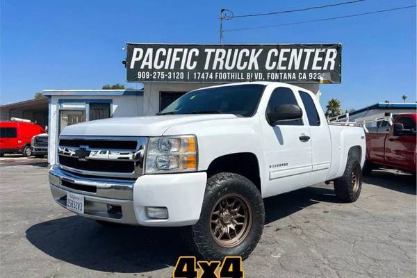 2012 Chevrolet Silverado 1500 LT  Extended Cab