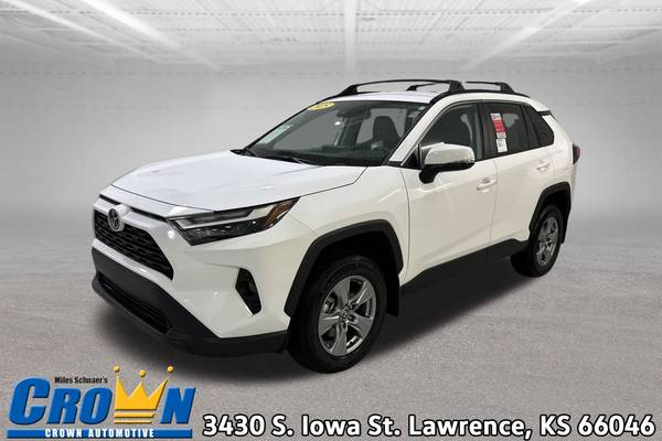 Toyota RAV4 with VIN: 2T3W1RFV1SC328770