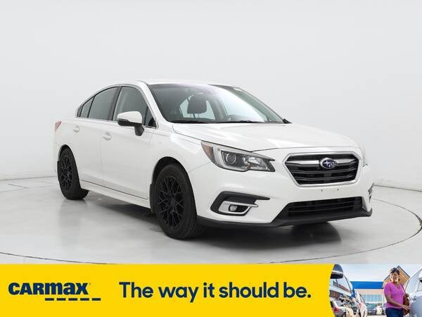 Subaru Legacy with VIN: 4S3BNAF69J3008013