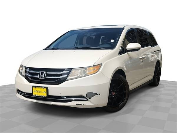 Honda Odyssey with VIN: 5FNRL5H60HB010495