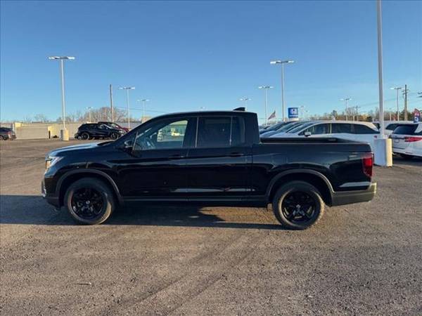 Honda Ridgeline with VIN: 5FPYK3F87NB012173