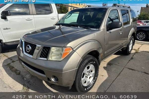 2005 Nissan Pathfinder XE