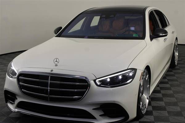 Mercedes-Benz S-Class with VIN: W1K6G7GB4NA085616