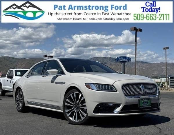 Lincoln Continental with VIN: 1LN6L9NC8L5601748