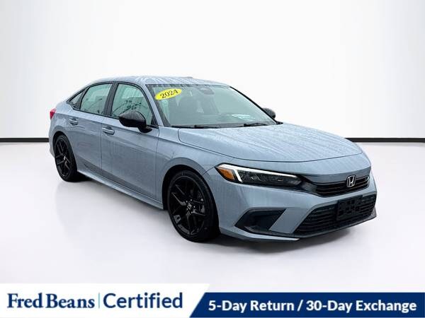 Honda Civic with VIN: 2HGFE2F55RH584142